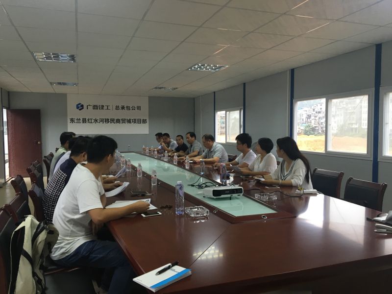 1509066082132907.jpg 聚会现场.jpg