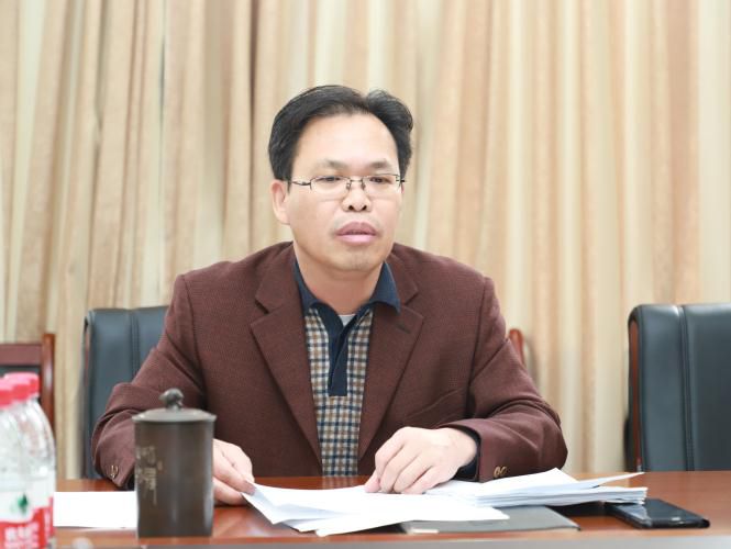 10����ѵ����700.JPG