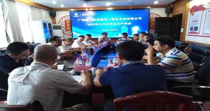 4�ۻ��ֳ�������Ƽ ��700.jpg