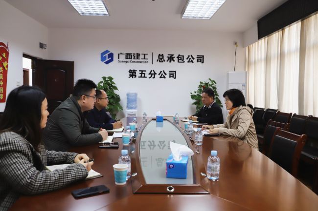 1607565573744019.jpg 李红梅到一分公司和五分公司研.jpg